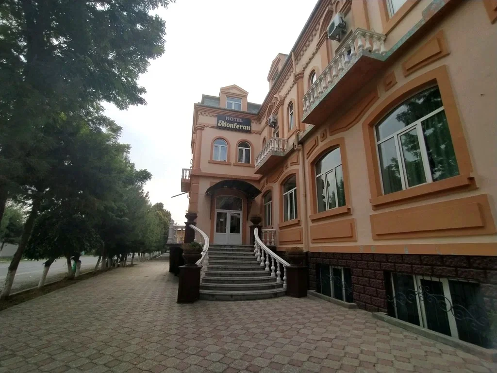 Exterior view of Monferan Classic hotel